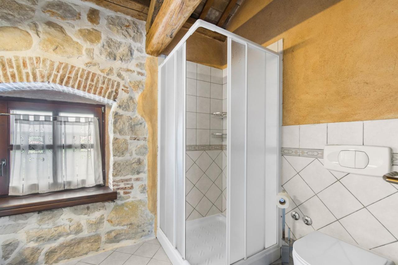 Villa Antonci-18, Pool, 3 Houses, Jacuzzi, Private Territory Antonci  Εξωτερικό φωτογραφία